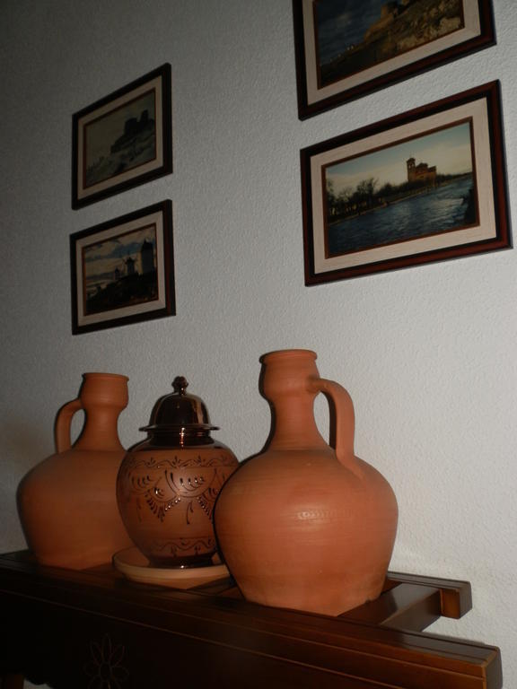Hostal San Poul Consuegra Exteriör bild